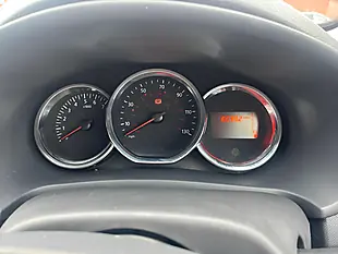 Used 2015 Dacia Sandero Stepway Ambiance Black - Interior and Exterior details 13