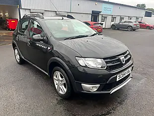 Used 2015 Dacia Sandero Stepway Ambiance Black - Interior and Exterior details 3