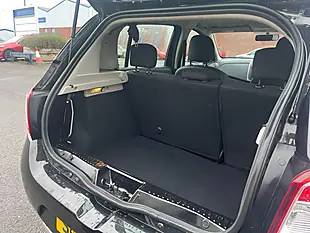Used 2015 Dacia Sandero Stepway Ambiance Black - Interior and Exterior details 7