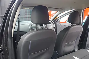 Used 2015 Dacia Sandero Stepway Ambiance Black - Interior and Exterior details 18
