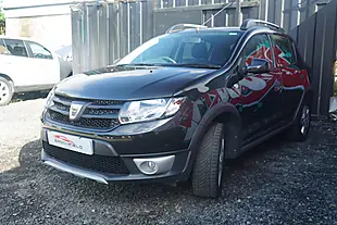 Used 2015 Dacia Sandero Stepway Ambiance Black - Interior and Exterior details 8