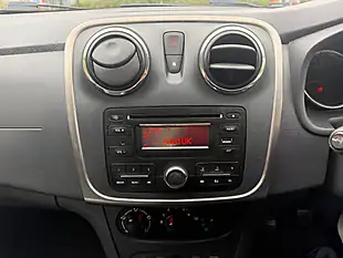 Used 2015 Dacia Sandero Stepway Ambiance Cinder Red - Interior and Exterior details 20