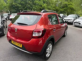 Used 2015 Dacia Sandero Stepway Ambiance Cinder Red - Interior and Exterior details 7