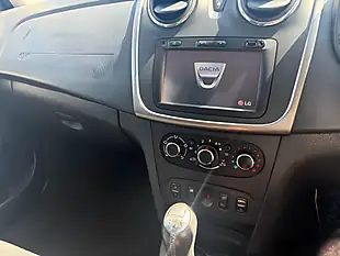 Used 2015 Dacia Sandero Stepway Laureate Blue - Interior and Exterior details 14