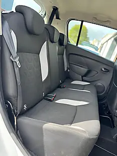 Used 2015 Dacia Sandero Stepway Laureate White - Interior and Exterior details 12
