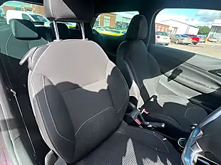 Used 2015 DS 3 D Style Nav Whisper Purple - Interior and Exterior details 16