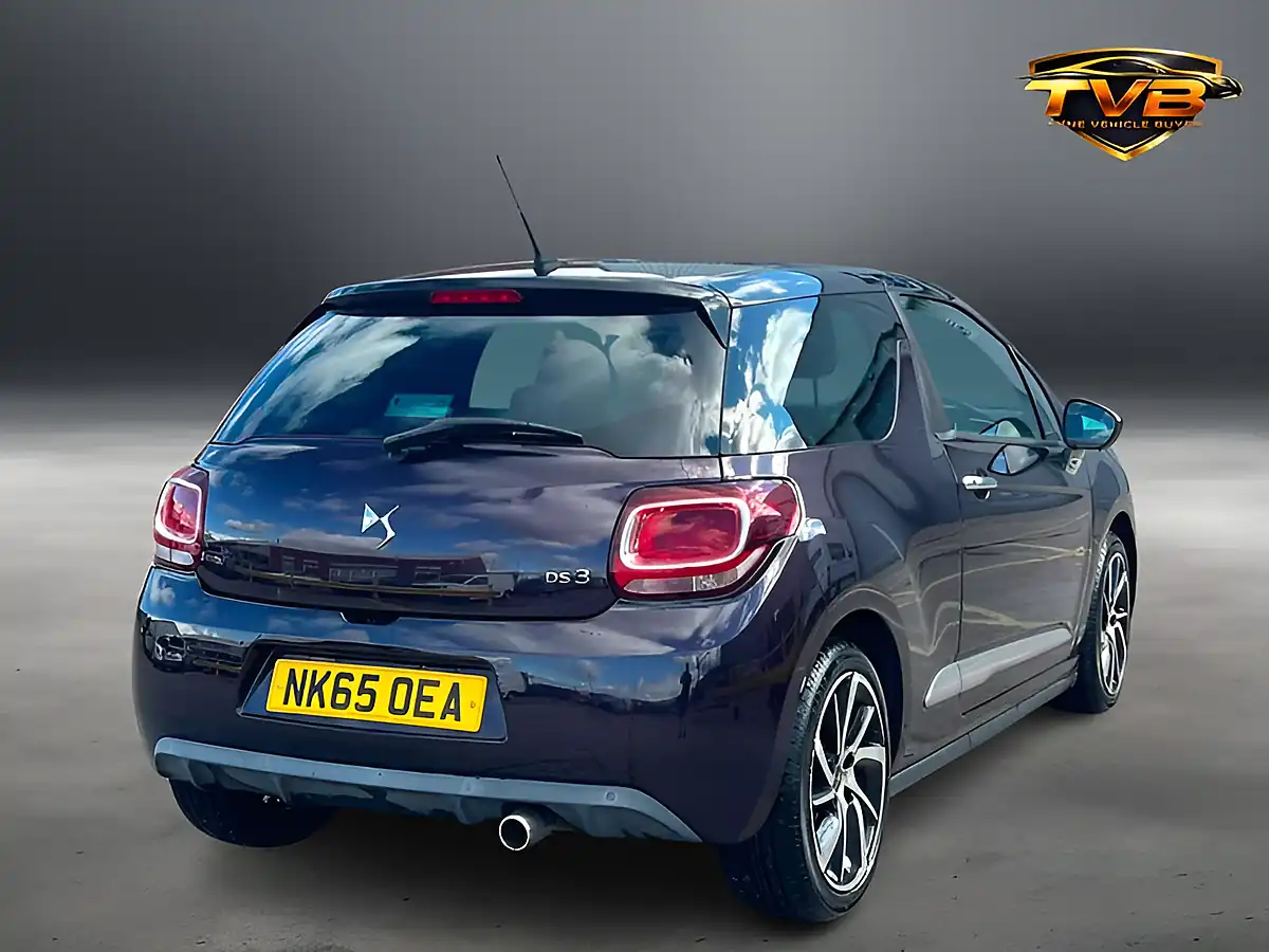 Used 2015 DS 3 D Style Nav Whisper Purple - Interior and Exterior details 7