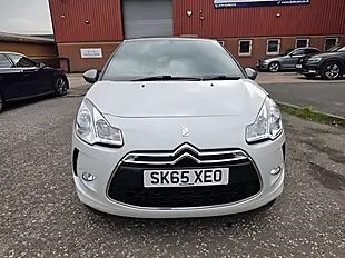 Used 2015 DS 3 D Style Nav White - Interior and Exterior details 2