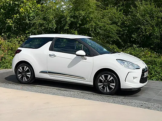 2015 DS Automobiles DS 3 DSign 1.2 PureTech