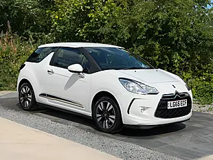 Used 2015 DS Automobiles DS 3 Dsign White - Interior and Exterior details 3