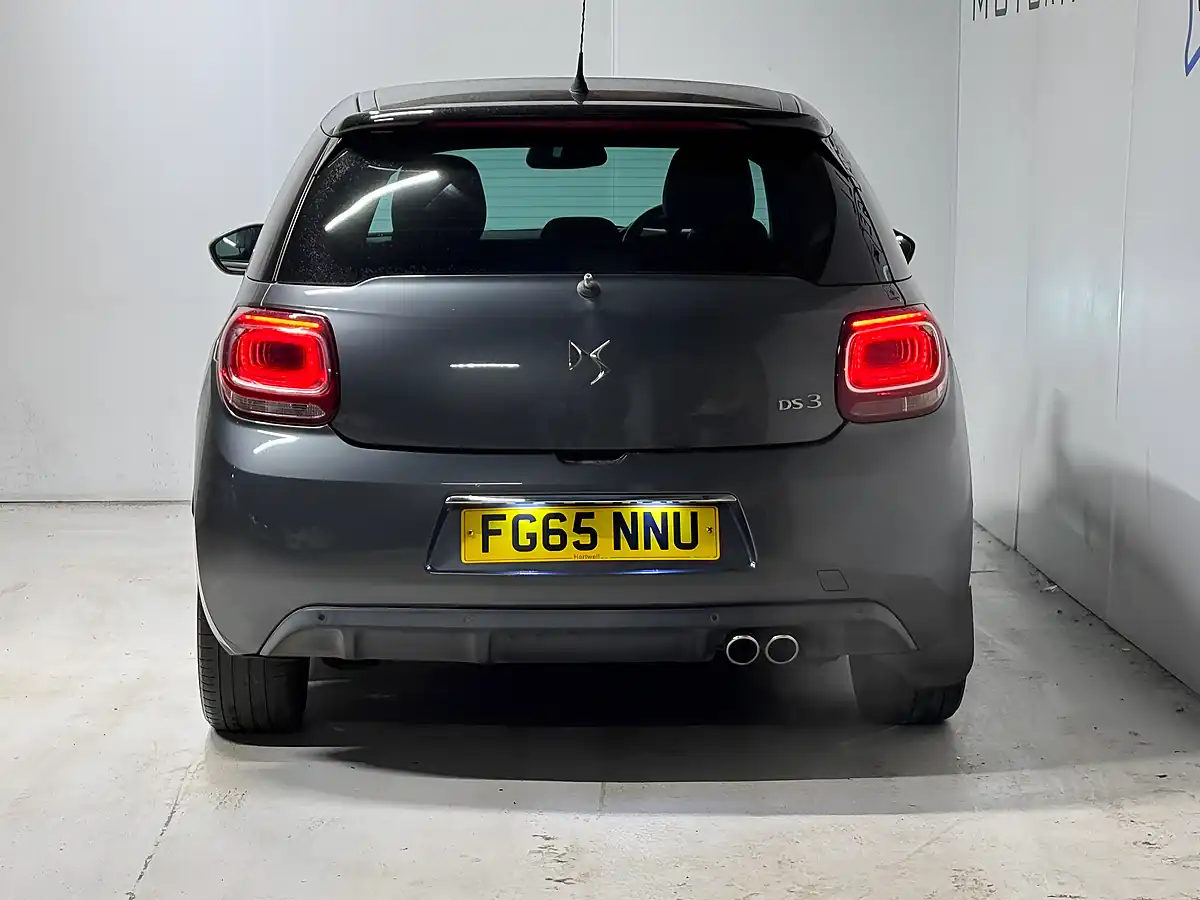 Used 2015 DS Automobiles DS 3 Dsport Grey - Interior and Exterior details 5