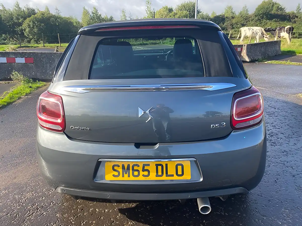 Used 2015 DS Automobiles DS 3 Dstyle Grey - Interior and Exterior details 16