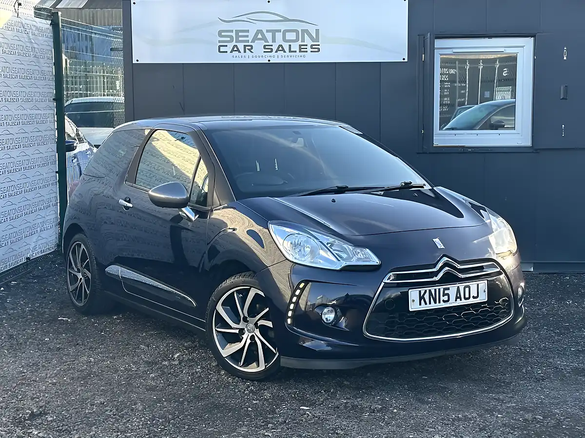 Used 2015 DS Automobiles DS 3 Dstyle Nav Blue - Front View