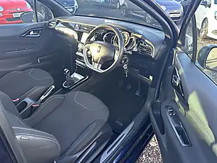 Used 2015 DS Automobiles DS 3 Dstyle Nav Blue - Interior and Exterior details 14