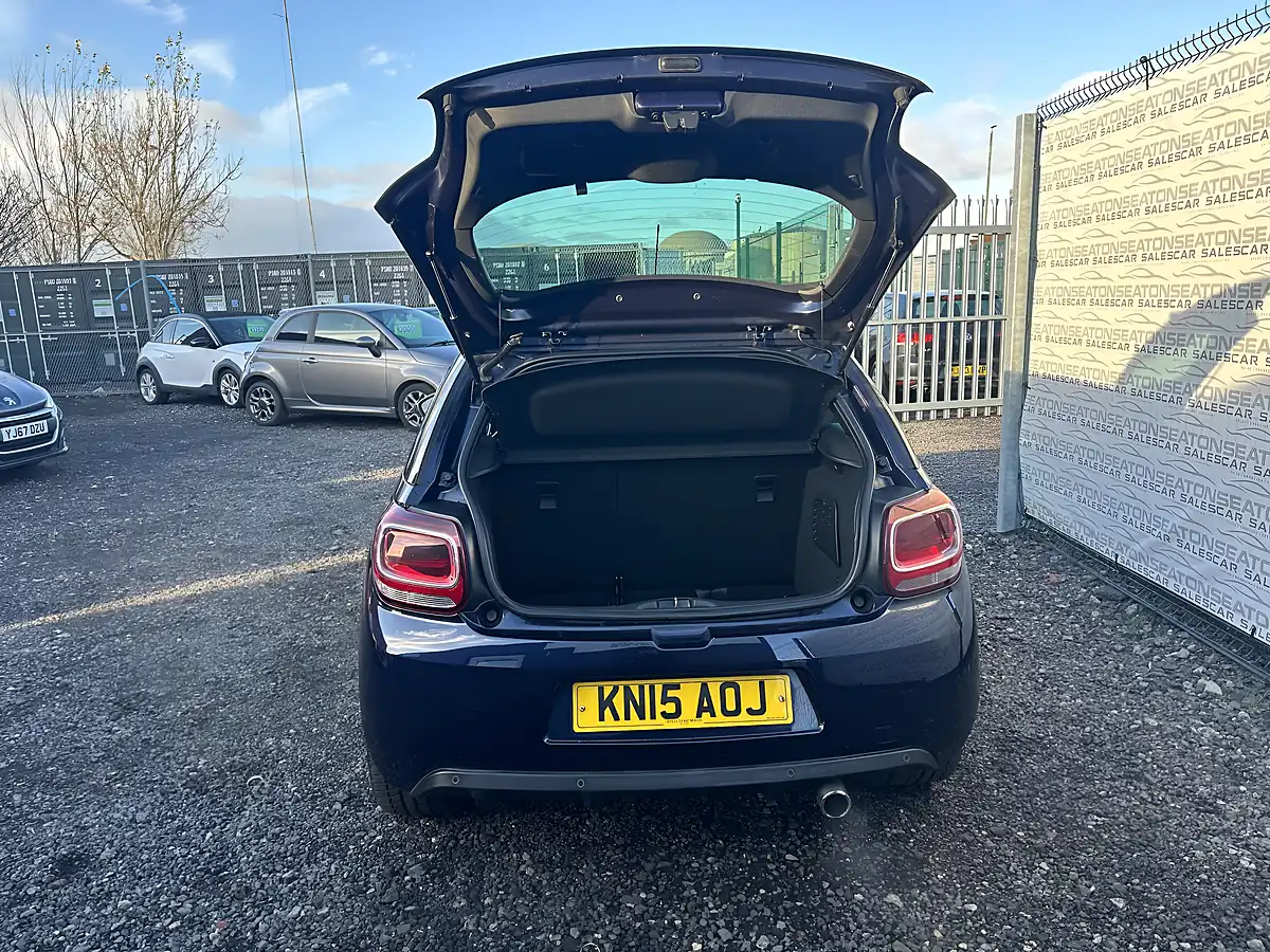 Used 2015 DS Automobiles DS 3 Dstyle Nav Blue - Interior and Exterior details 7