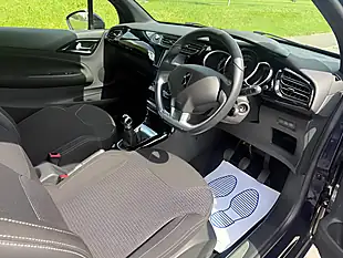 Used 2015 DS Automobiles DS 3 Dstyle Nav Blue - Interior and Exterior details 15