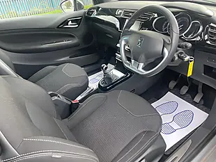 Used 2015 DS Automobiles DS 3 Dstyle Silver - Interior and Exterior details 10
