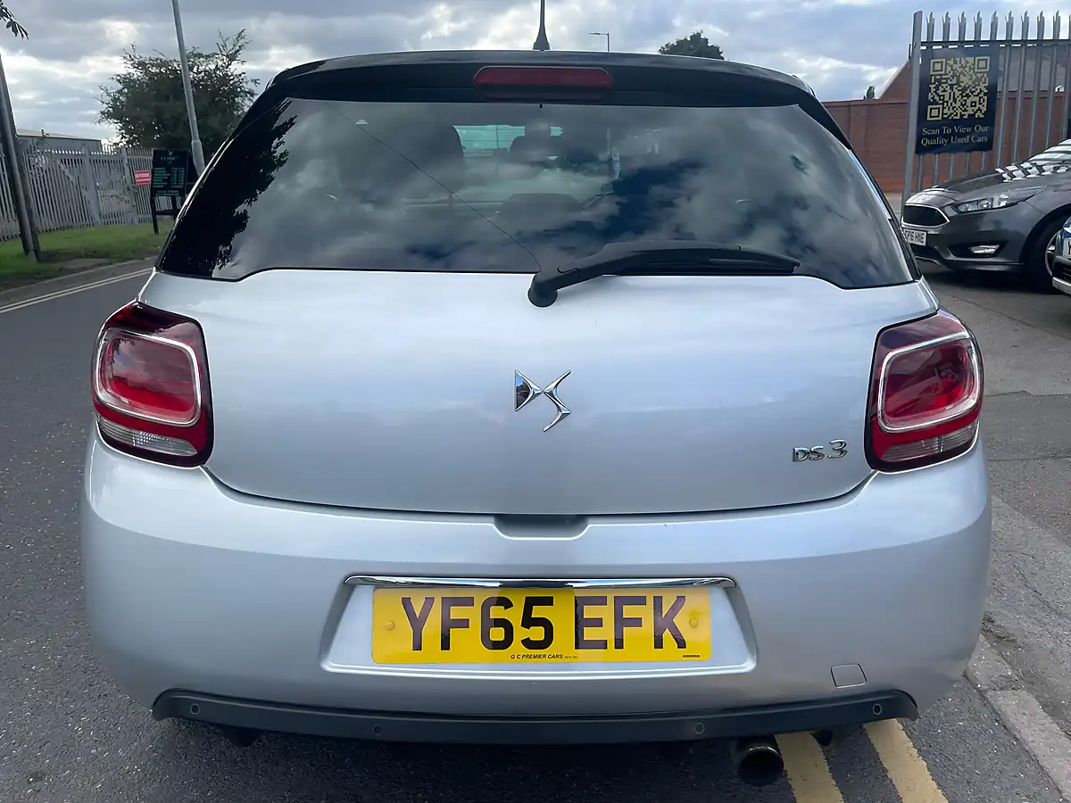Used 2015 DS Automobiles DS 3 Dstyle Silver - Interior and Exterior details 8