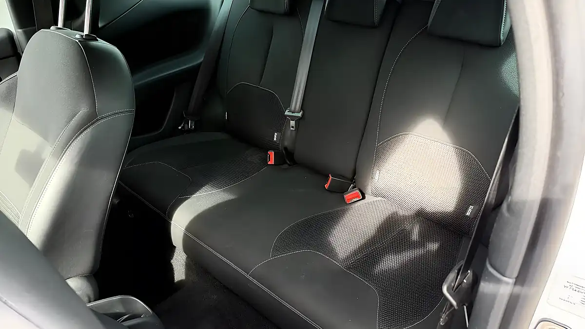 Used 2015 DS Automobiles DS 3 Dstyle White - Interior and Exterior details 18