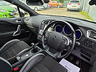 Used 2015 DS Automobiles DS 4 Prestige Black - Interior and Exterior details 8