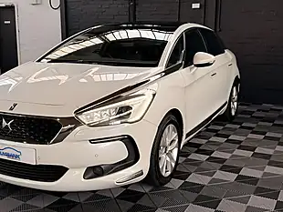 Used 2015 DS Automobiles DS 5 Elegance Pearl White - Interior and Exterior details 12