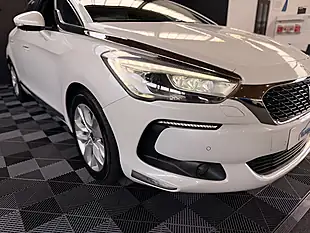 Used 2015 DS Automobiles DS 5 Elegance Pearl White - Interior and Exterior details 13