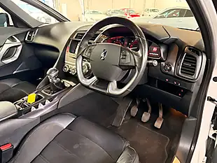 Used 2015 DS Automobiles DS 5 Elegance Pearl White - Interior and Exterior details 9