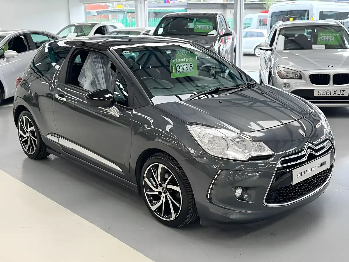 Used 2015 DS DS 3 Dstyle Nav Grey - Front View