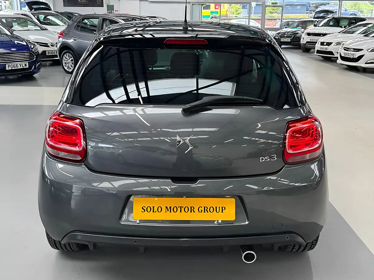 Used 2015 DS DS 3 Dstyle Nav Grey - Interior and Exterior details 10
