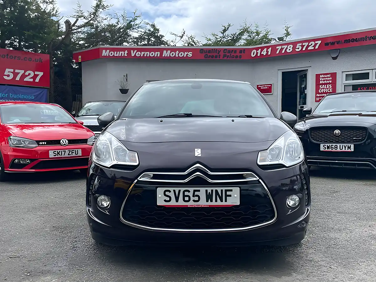 Used 2015 DS DS 3 Dstyle Nav Purple - Interior and Exterior details 11