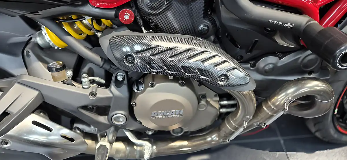 Used 2015 Ducati Monster 1200 Std Ducati Red - Interior and Exterior details 14