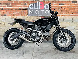 Used 2015 Ducati Scrambler 800 Custom Orange - Interior and Exterior details 2