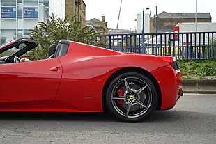 Used 2015 Ferrari 458 Spider Rosso Corsa - Interior and Exterior details 10