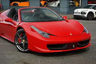 Used 2015 Ferrari 458 Spider Rosso Corsa - Interior and Exterior details 19