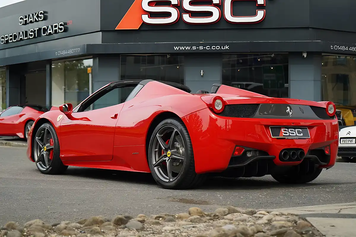 Used 2015 Ferrari 458 Spider Rosso Corsa - Interior and Exterior details 2