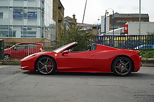 Used 2015 Ferrari 458 Spider Rosso Corsa - Interior and Exterior details 9
