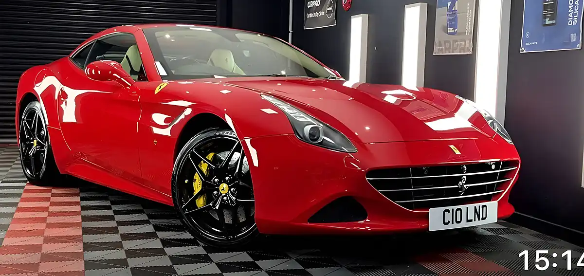 Used 2015 Ferrari California Convertible Red - Front View