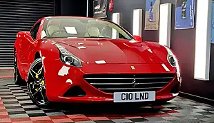 Used 2015 Ferrari California Convertible Red - Interior and Exterior details 2