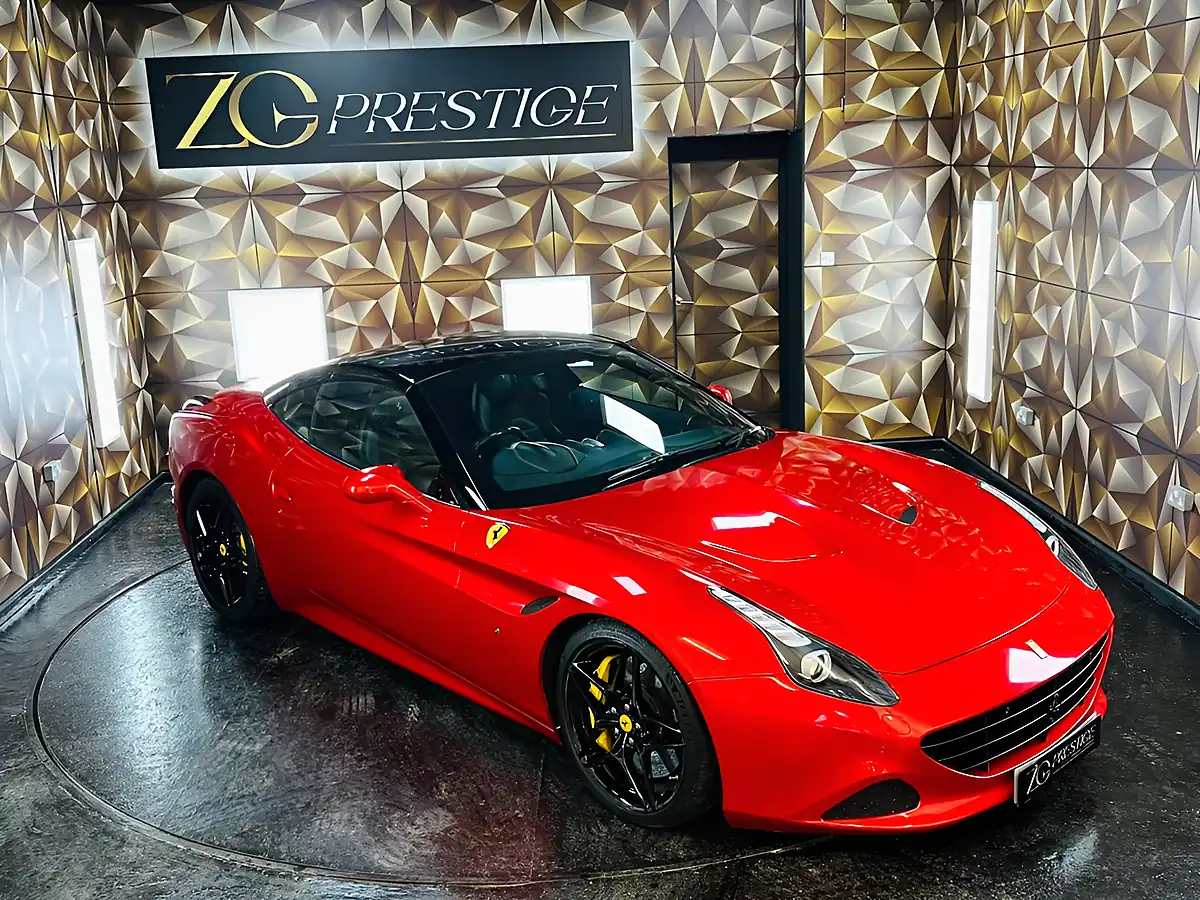 Used 2015 Ferrari California F1 Dct Red - Interior and Exterior details 15