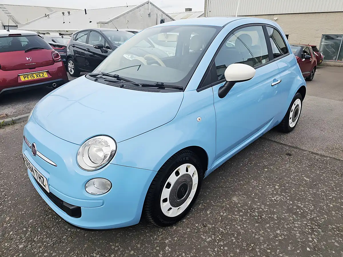 Used 2015 Fiat 500 Colour Therapy Blue - Front View