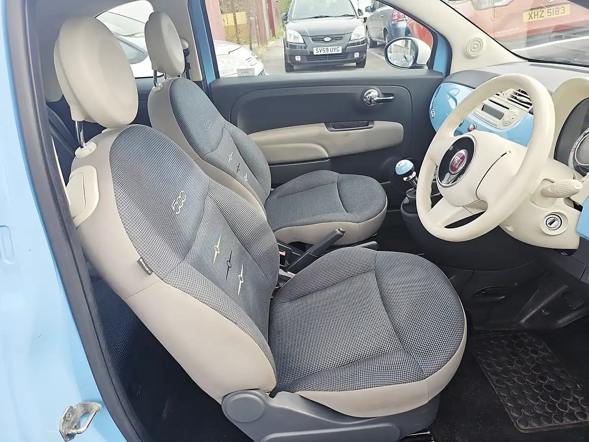 Used 2015 Fiat 500 Colour Therapy Blue - Interior and Exterior details 9