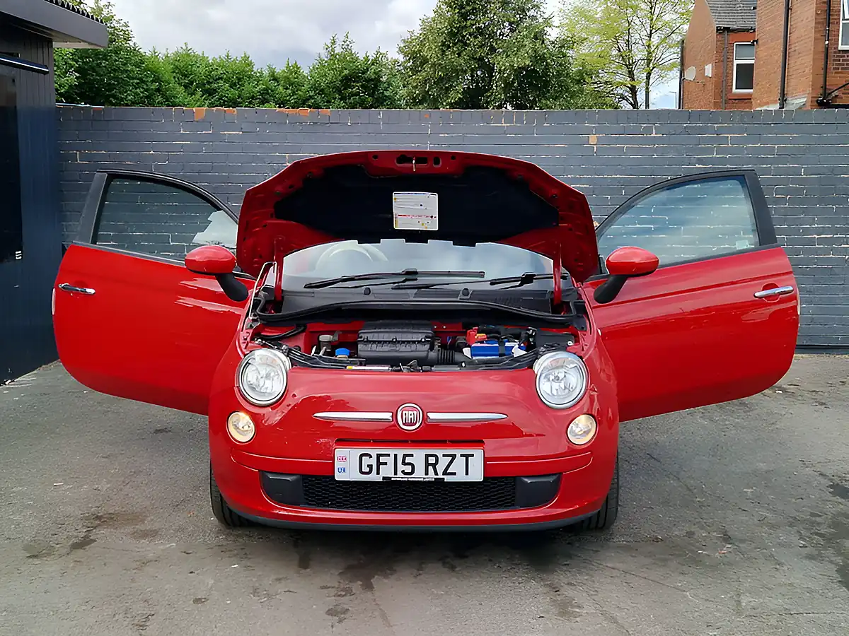 Used 2015 Fiat 500 Colour Therapy Pasodoble Red - Interior and Exterior details 10