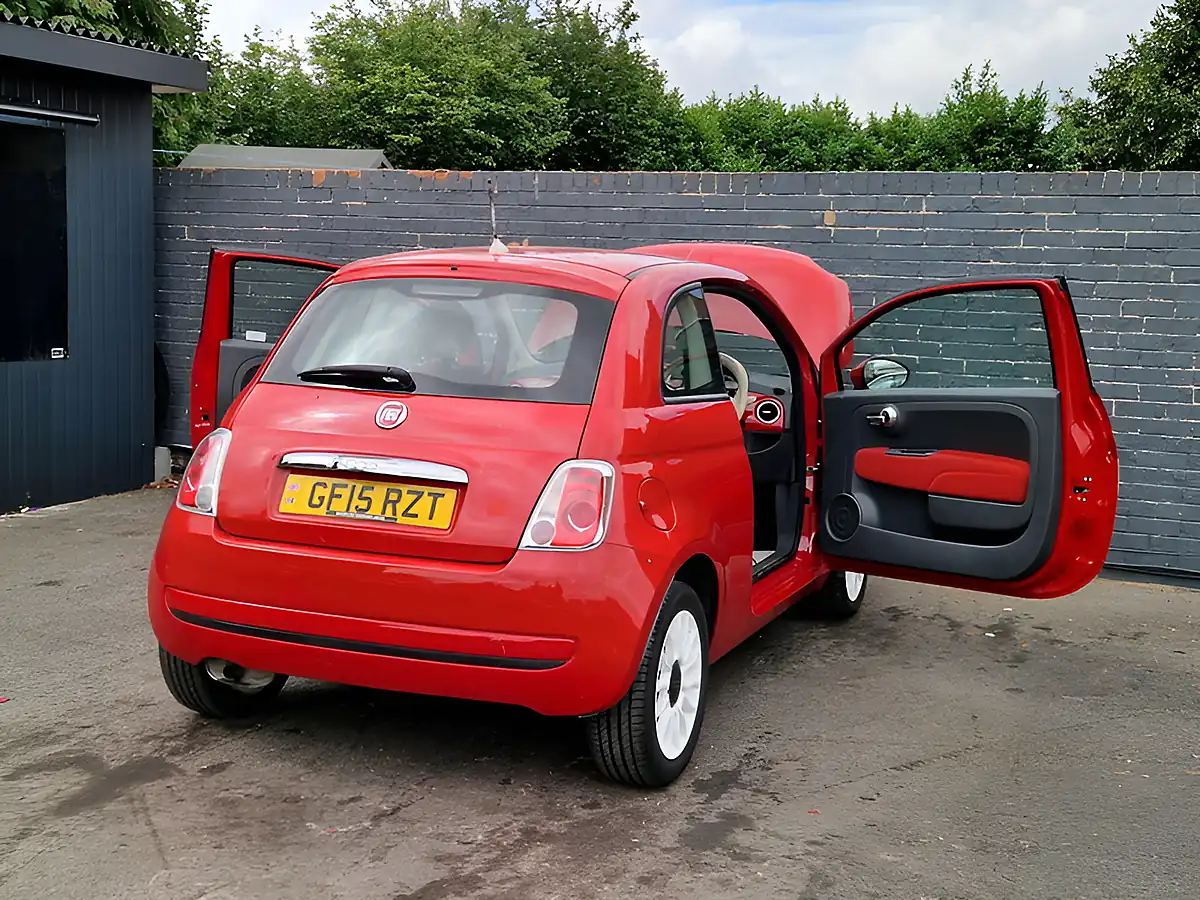 Used 2015 Fiat 500 Colour Therapy Pasodoble Red - Interior and Exterior details 13