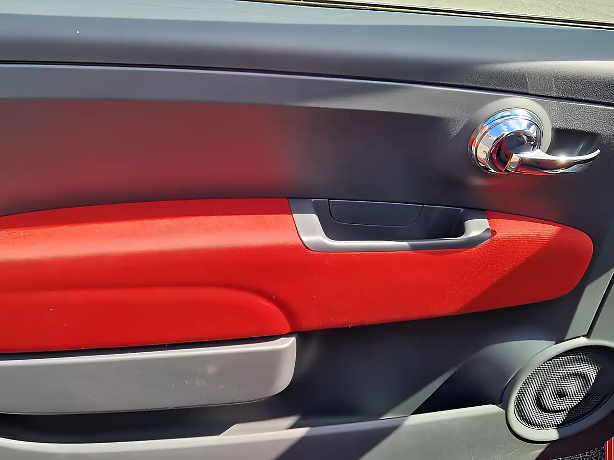 Used 2015 Fiat 500 Colour Therapy Pasodoble Red - Interior and Exterior details 18