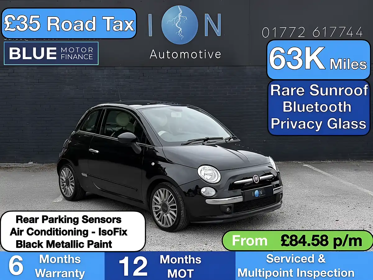 Used 2015 Fiat 500 Cult Black - Front View