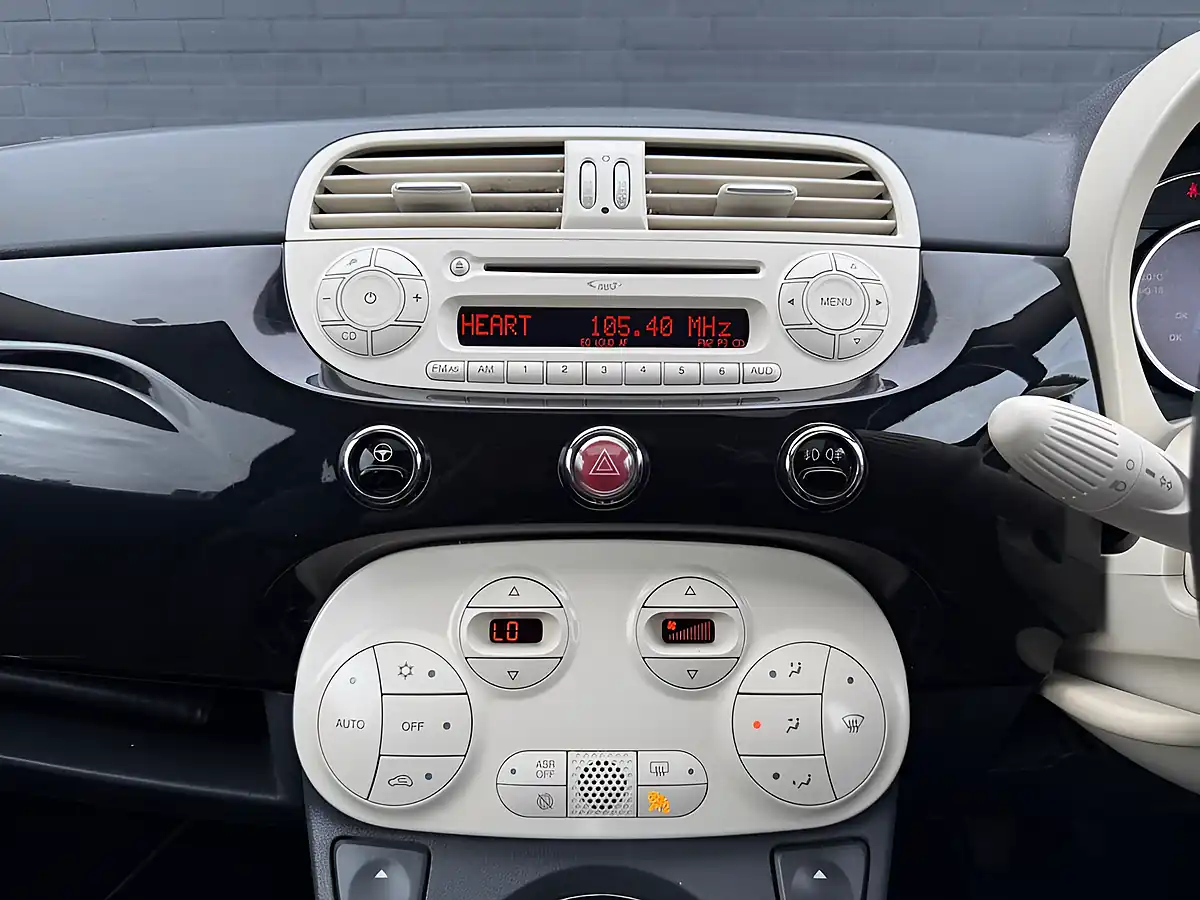 Used 2015 Fiat 500 Cult Black - Interior and Exterior details 12