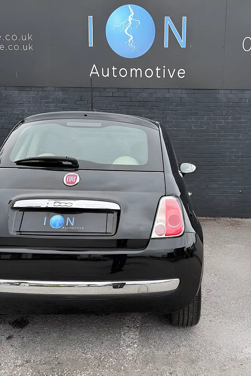 Used 2015 Fiat 500 Cult Black - Interior and Exterior details 5