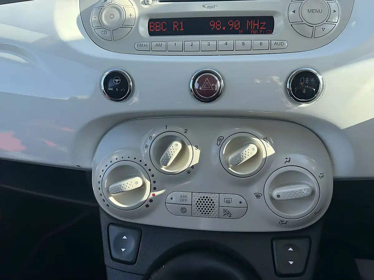 Used 2015 Fiat 500 - Interior and Exterior details 17