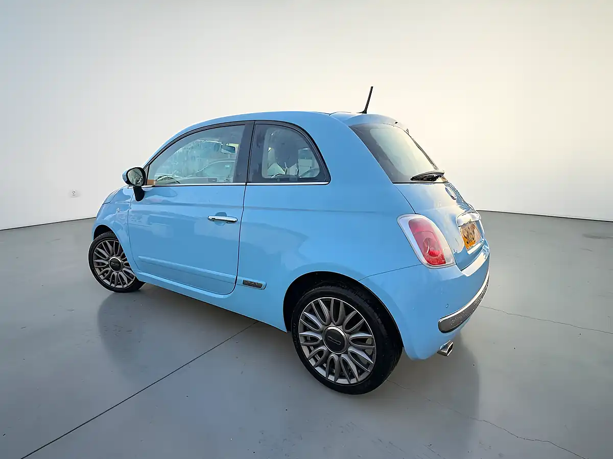 Used 2015 Fiat 500 Lounge Blue - Interior and Exterior details 4