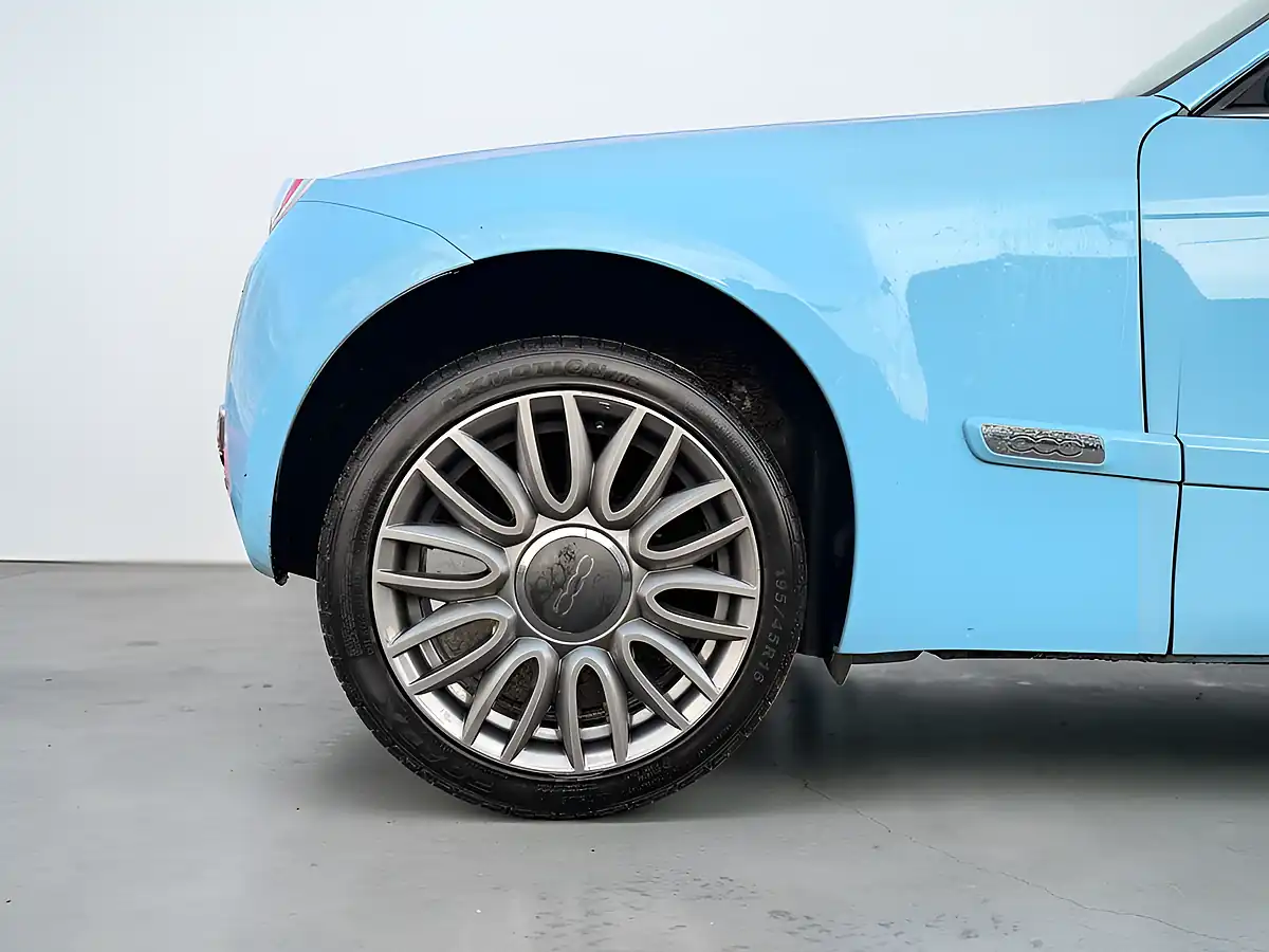 Used 2015 Fiat 500 Lounge Blue - Interior and Exterior details 6